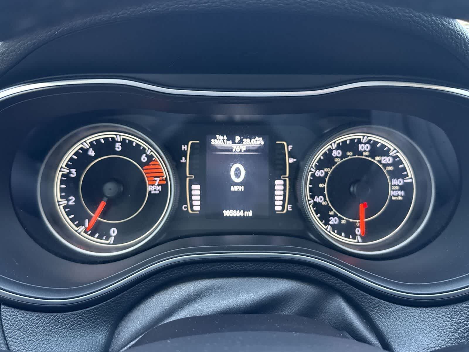 Thumbnail: 2019 Jeep Cherokee - 30