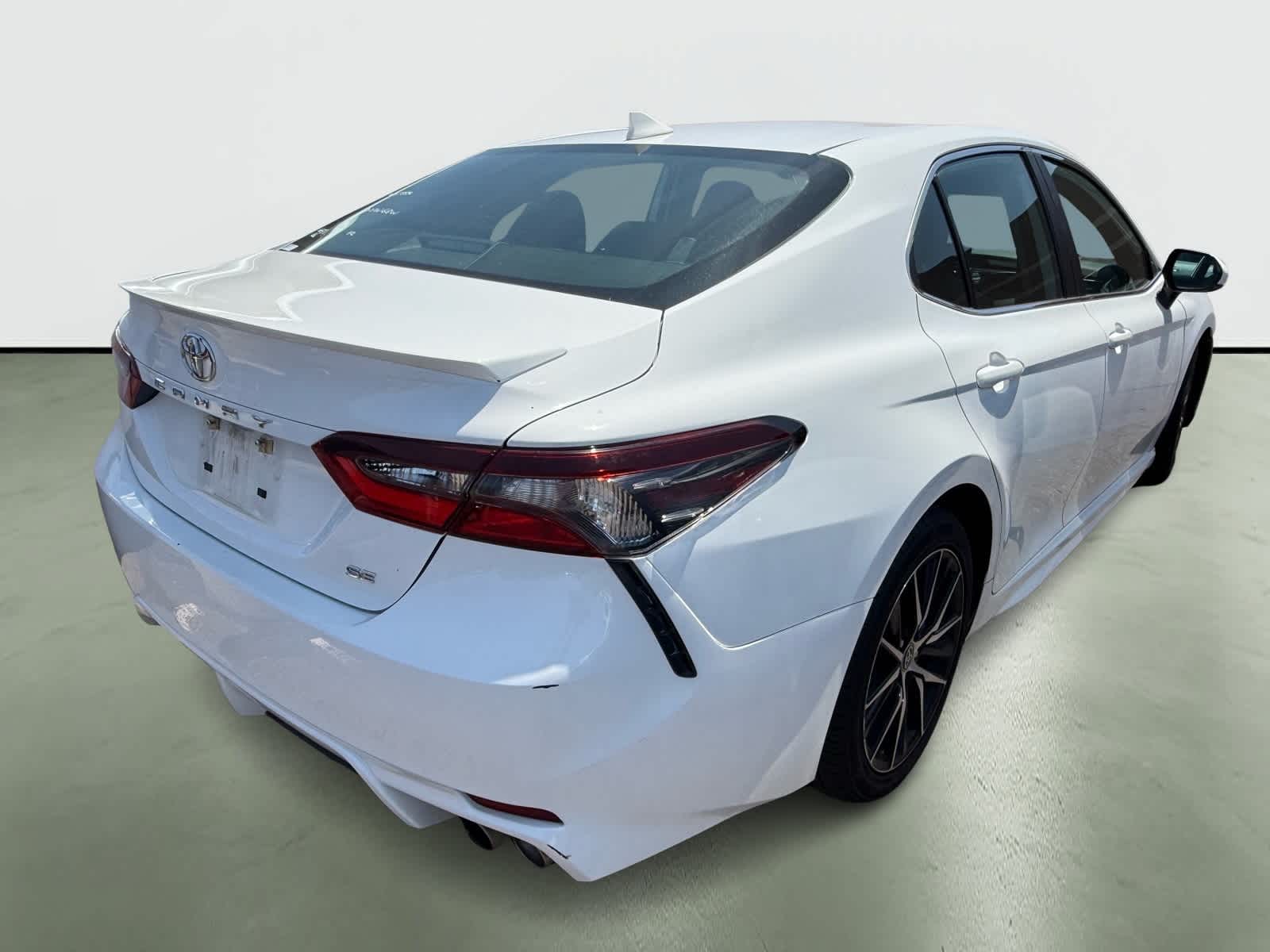 2022 Toyota Camry SE 5