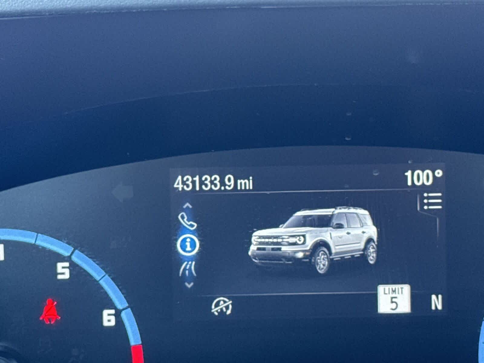 Thumbnail: 2022 Ford Bronco Sport - 31