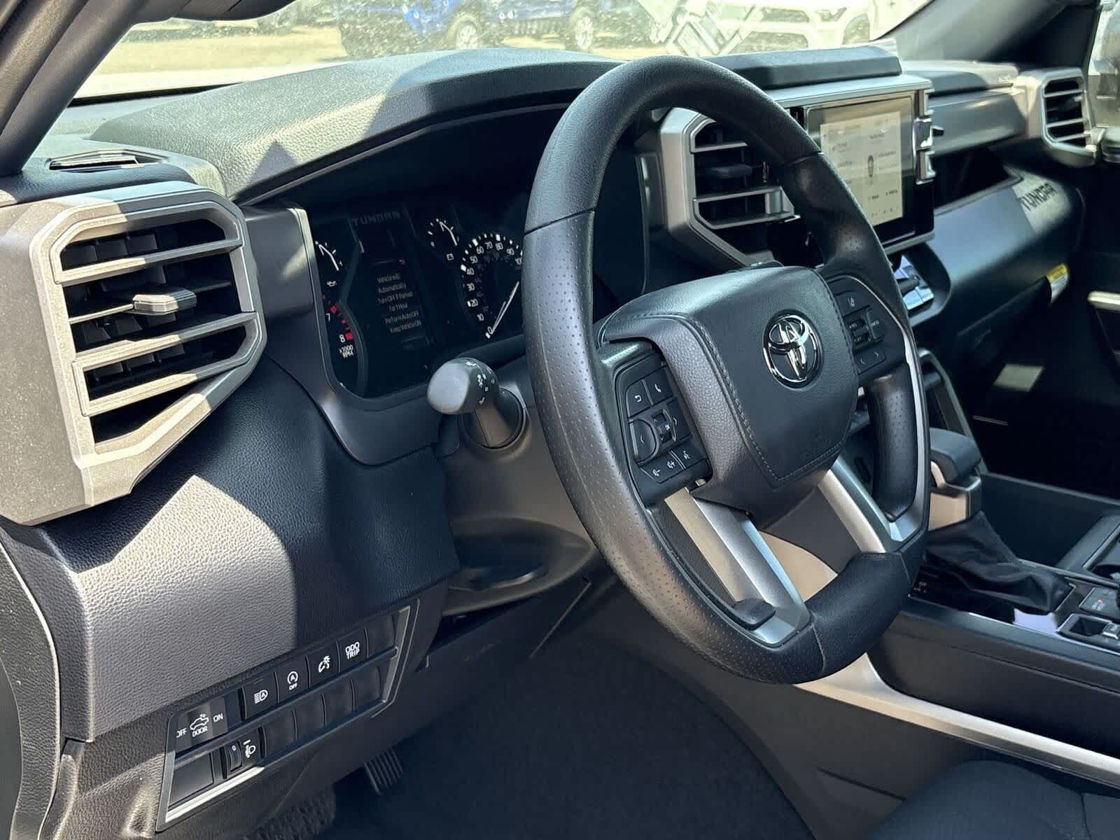 Thumbnail: 2025 Toyota Tundra - 16