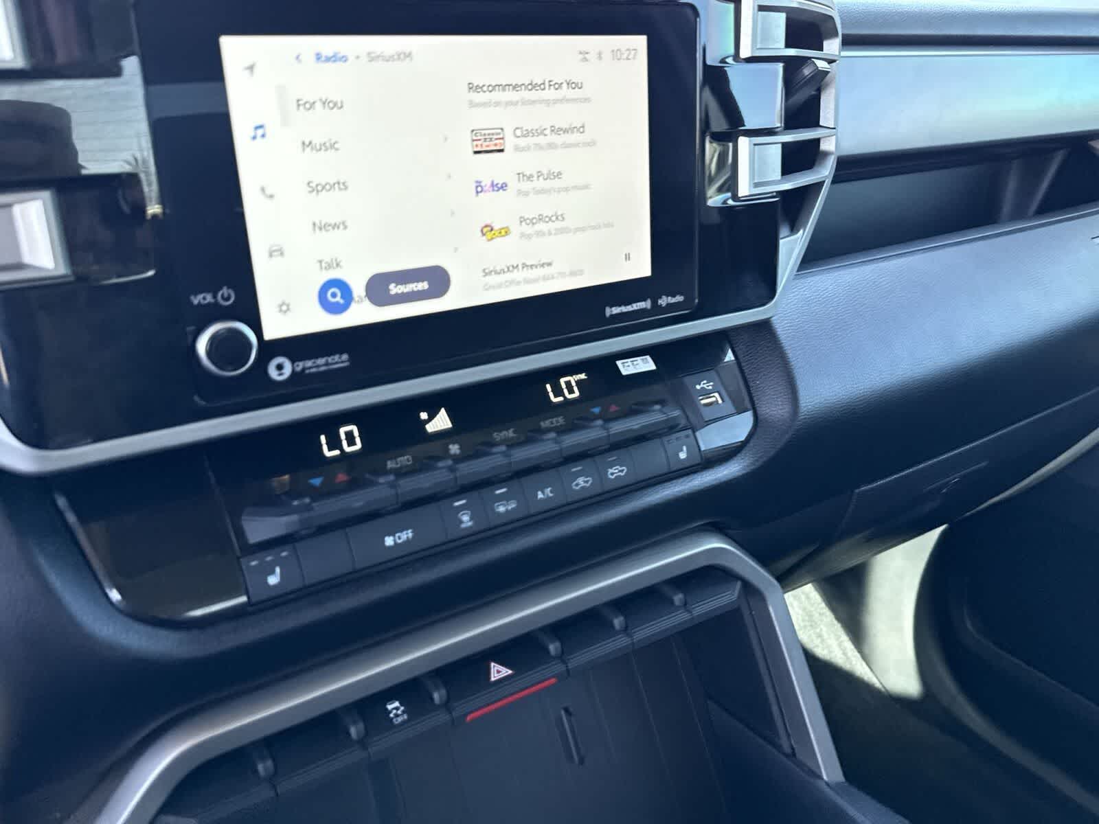 Thumbnail: 2024 Toyota Tundra - 19