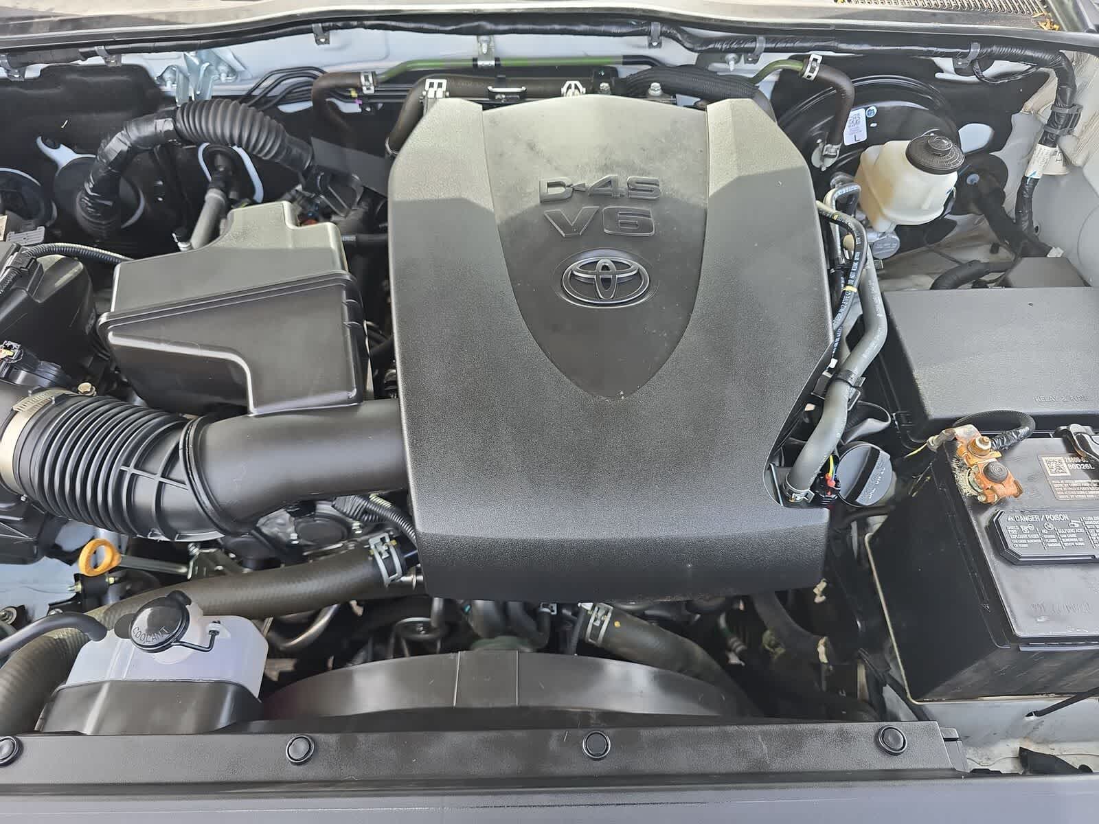 Thumbnail: 2023 Toyota Tacoma - 32