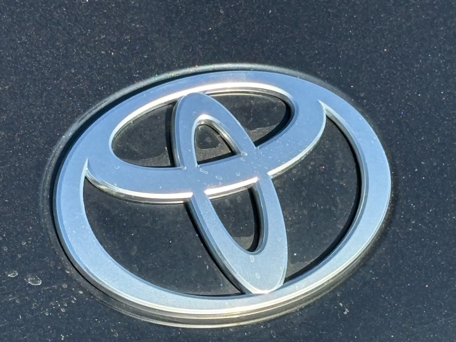 Thumbnail: 2025 Toyota Camry - 6