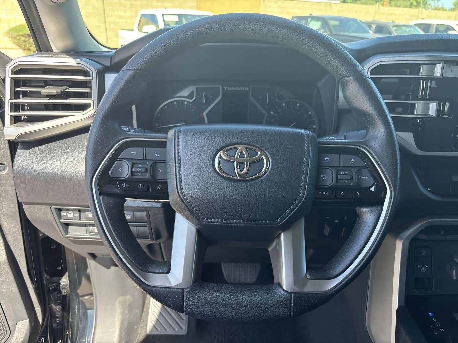 Thumbnail: 2024 Toyota Tundra - 27