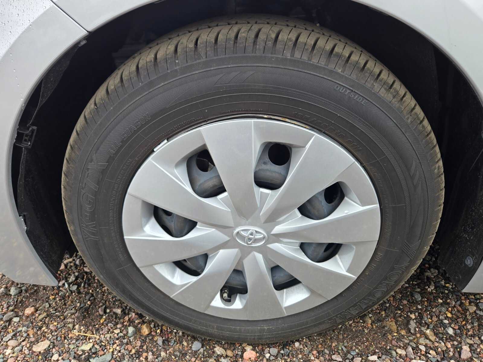 Thumbnail: 2022 Toyota Corolla - 6