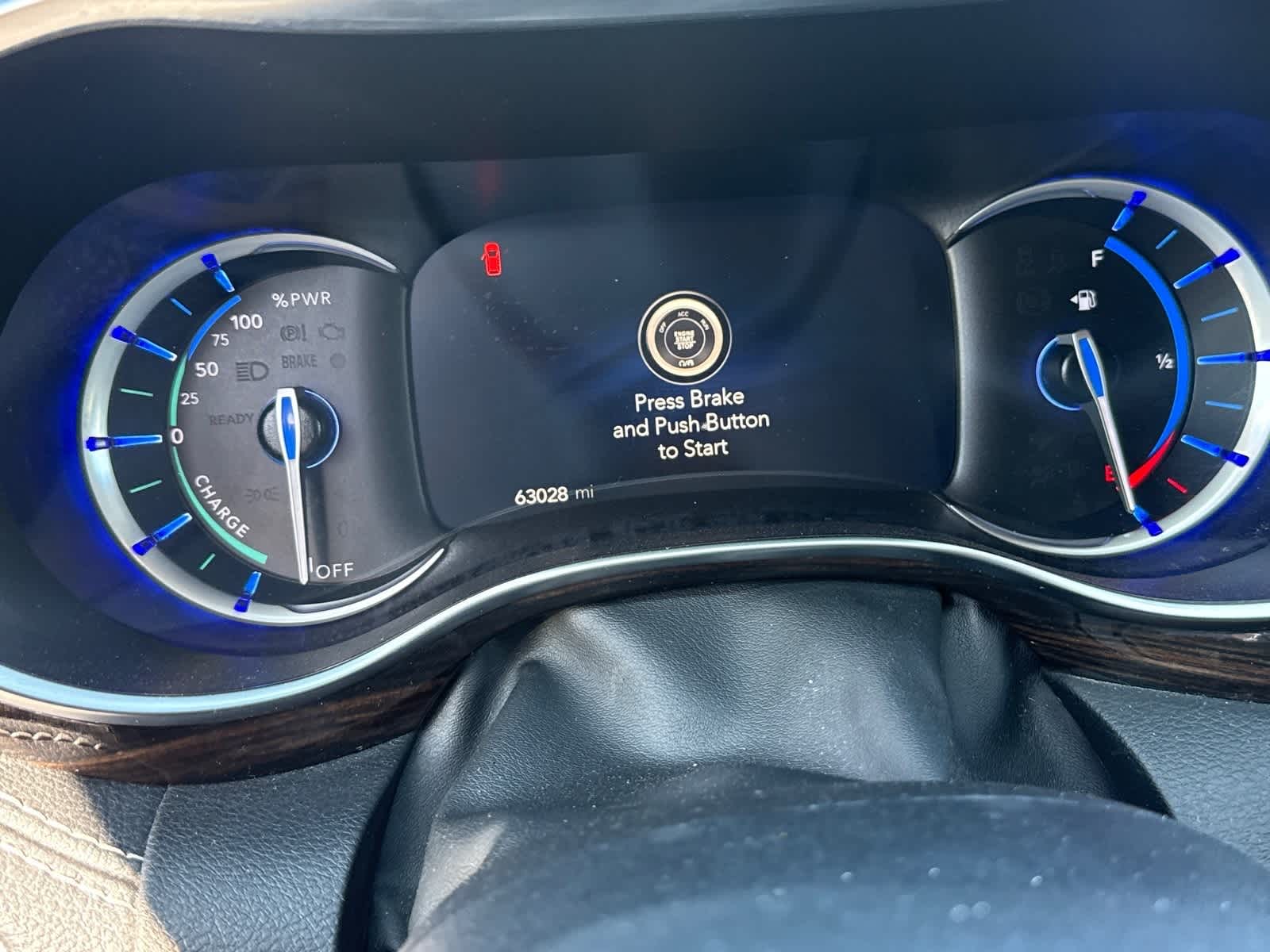 Thumbnail: 2023 Chrysler Pacifica - 17