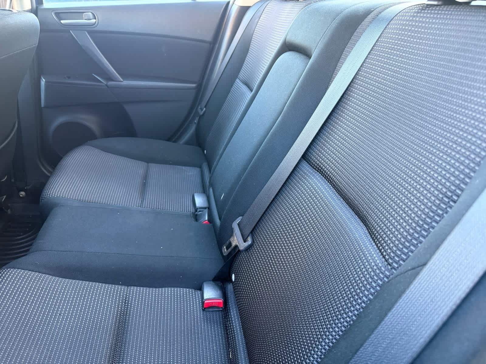 Thumbnail: 2013 Mazda Mazda3 - 12