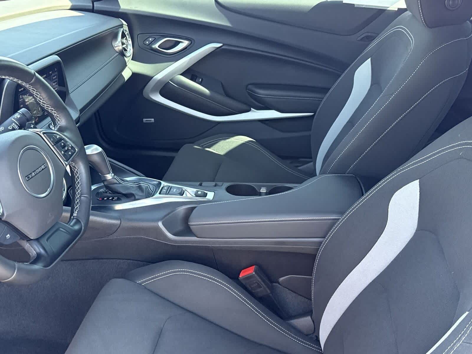 2023 Chevrolet Camaro  17