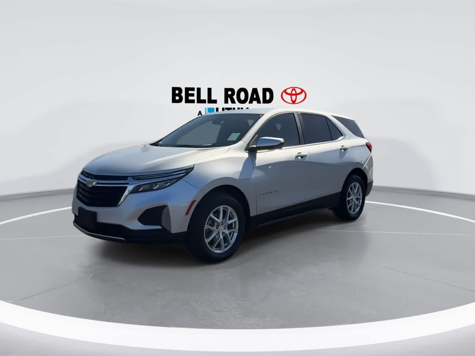 Thumbnail: 2022 Chevrolet Equinox - 4