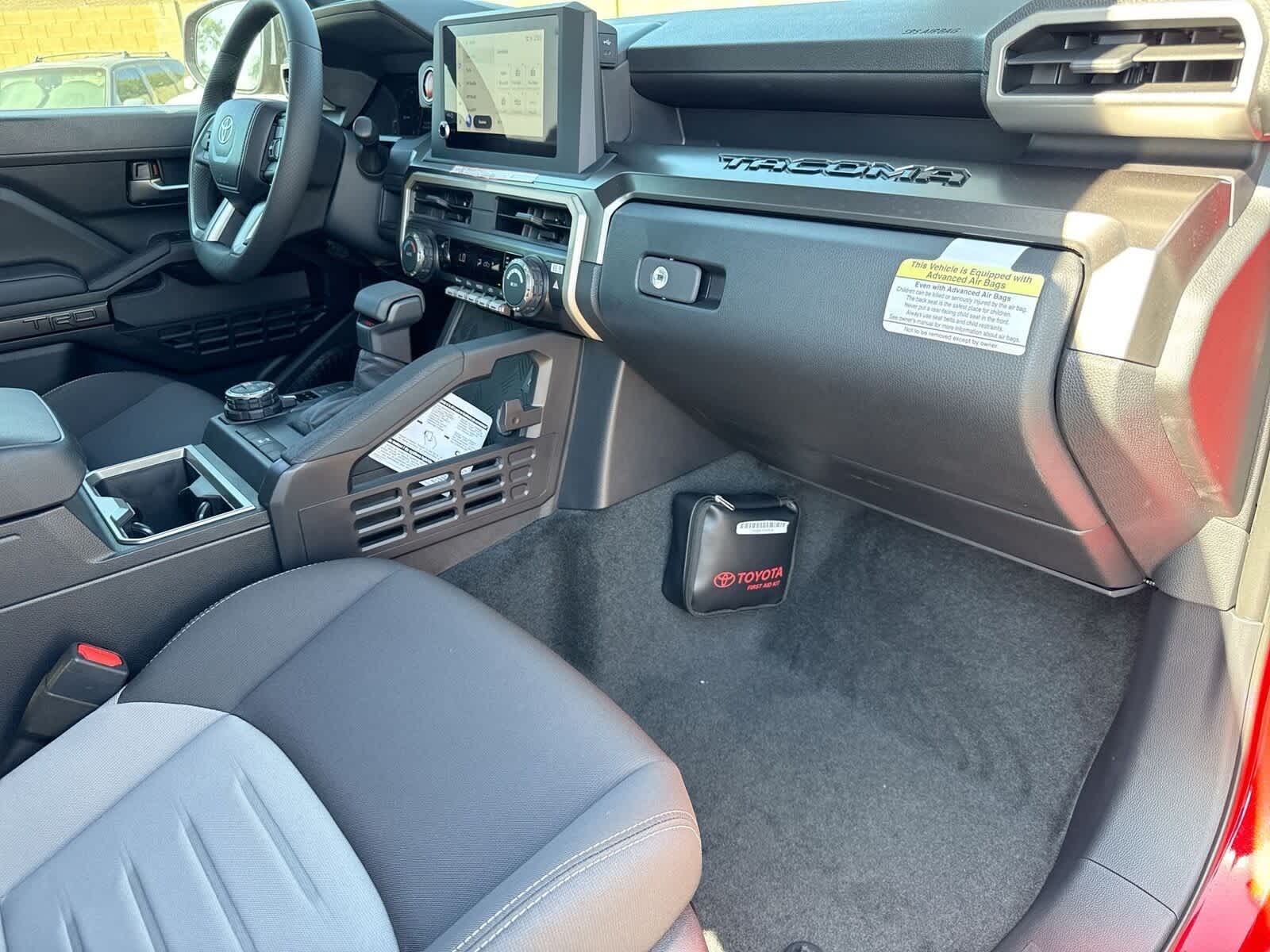 Thumbnail: 2025 Toyota Tacoma - 11