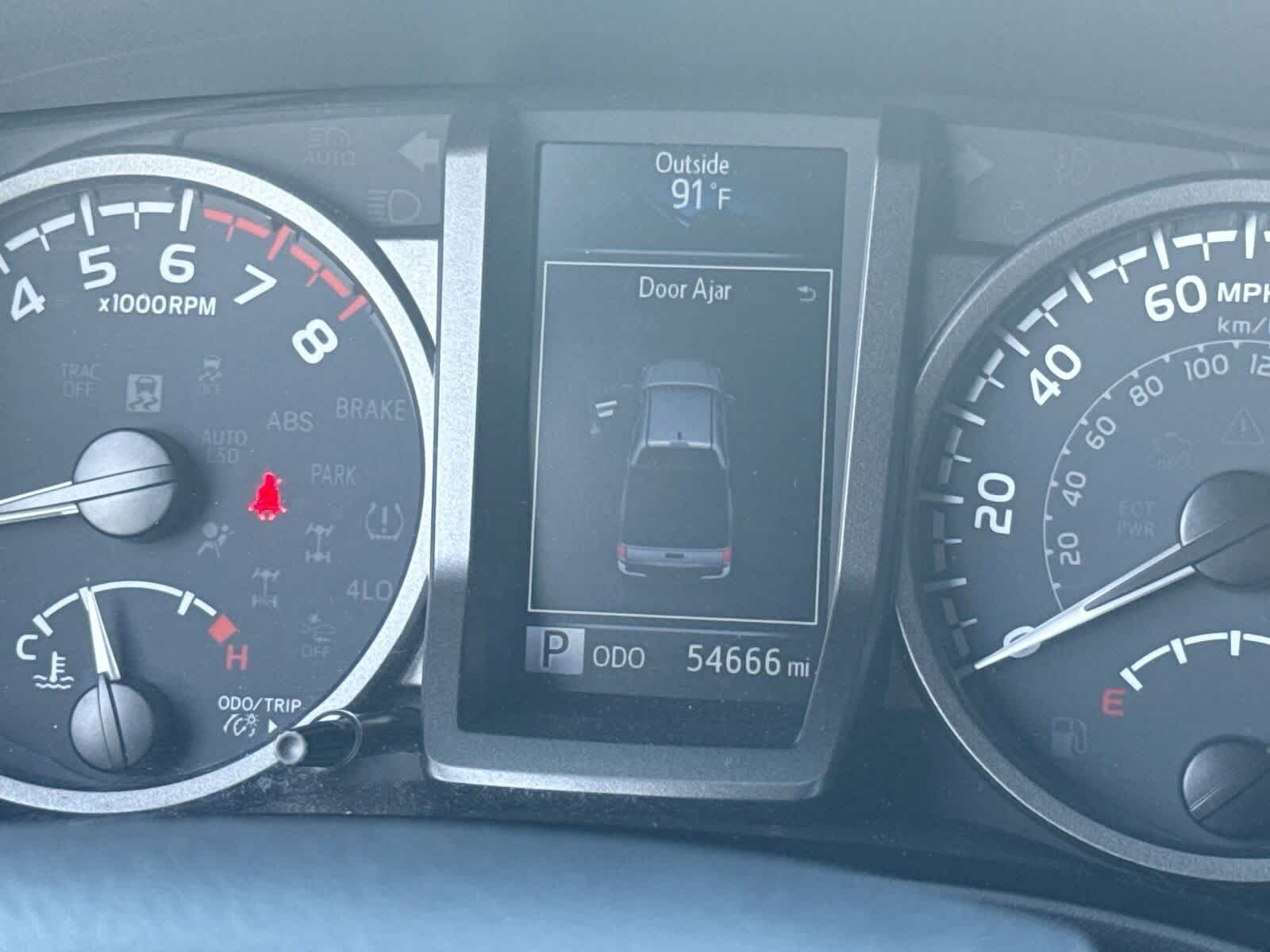 Thumbnail: 2021 Toyota Tacoma - 31