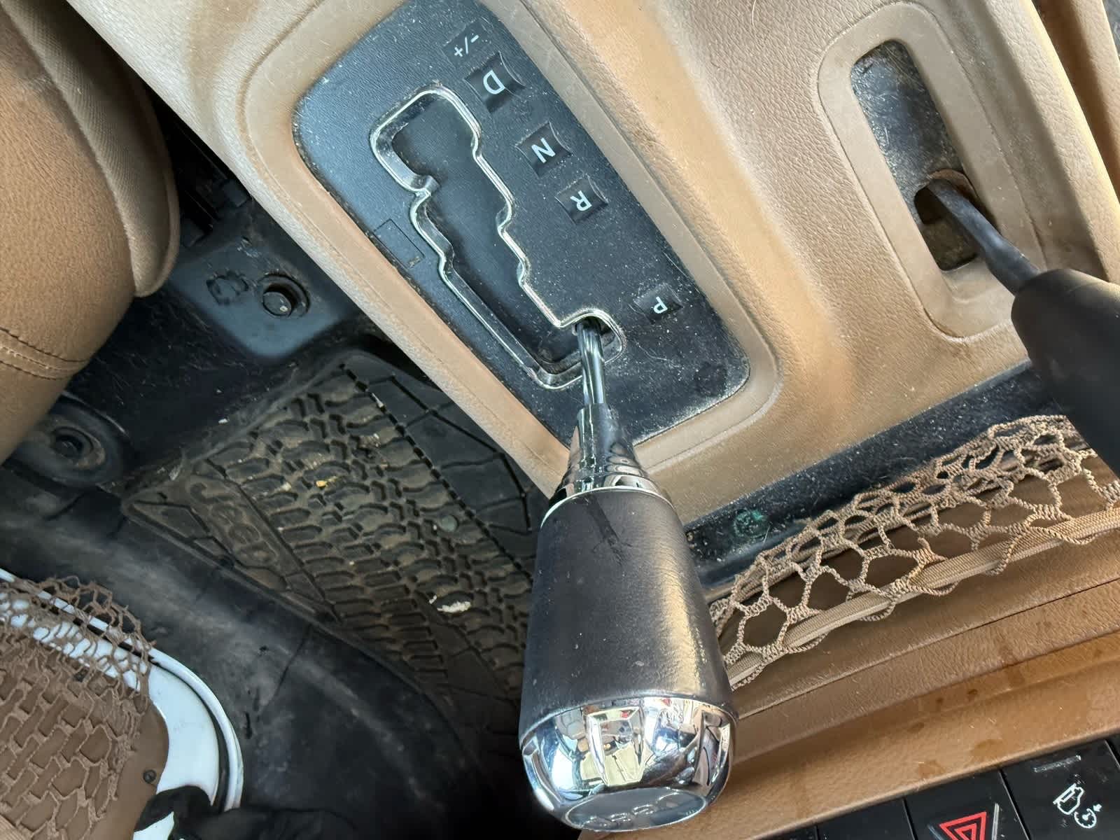 Thumbnail: 2013 Jeep Wrangler - 20