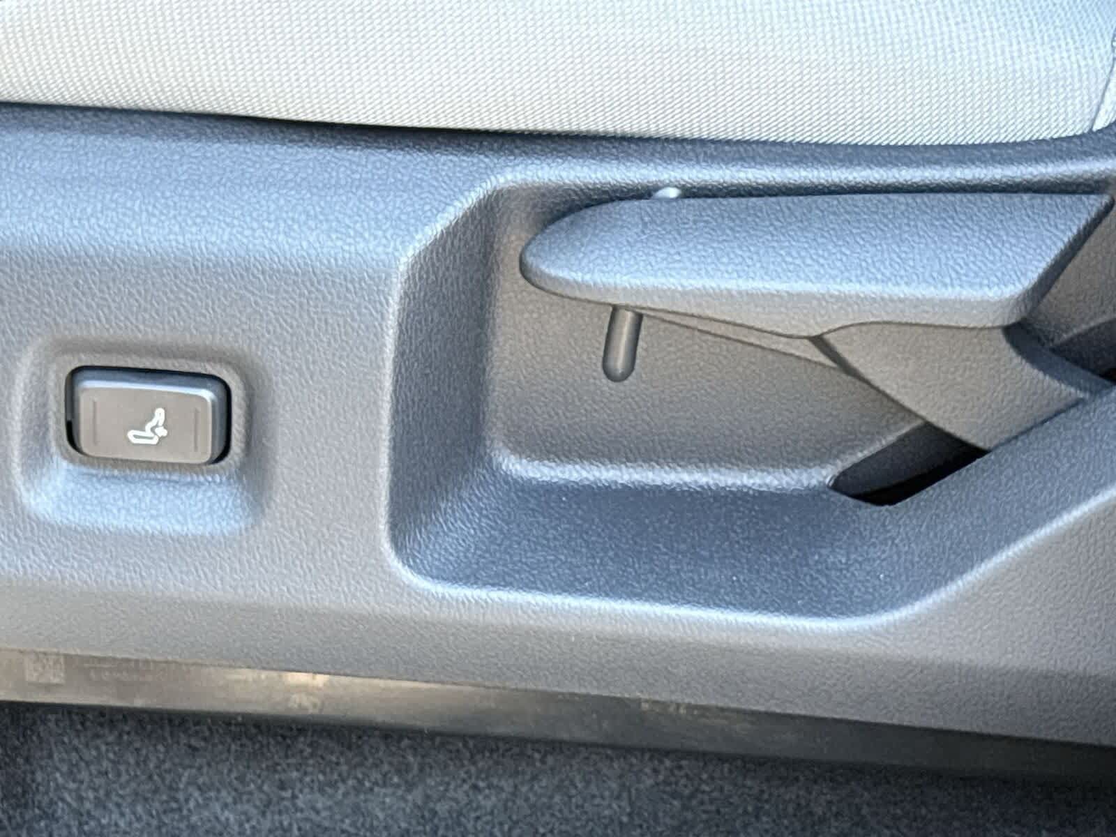 Thumbnail: 2025 Toyota Tacoma - 18