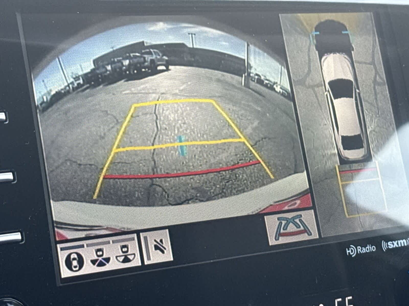 Thumbnail: 2019 Toyota Camry - 19