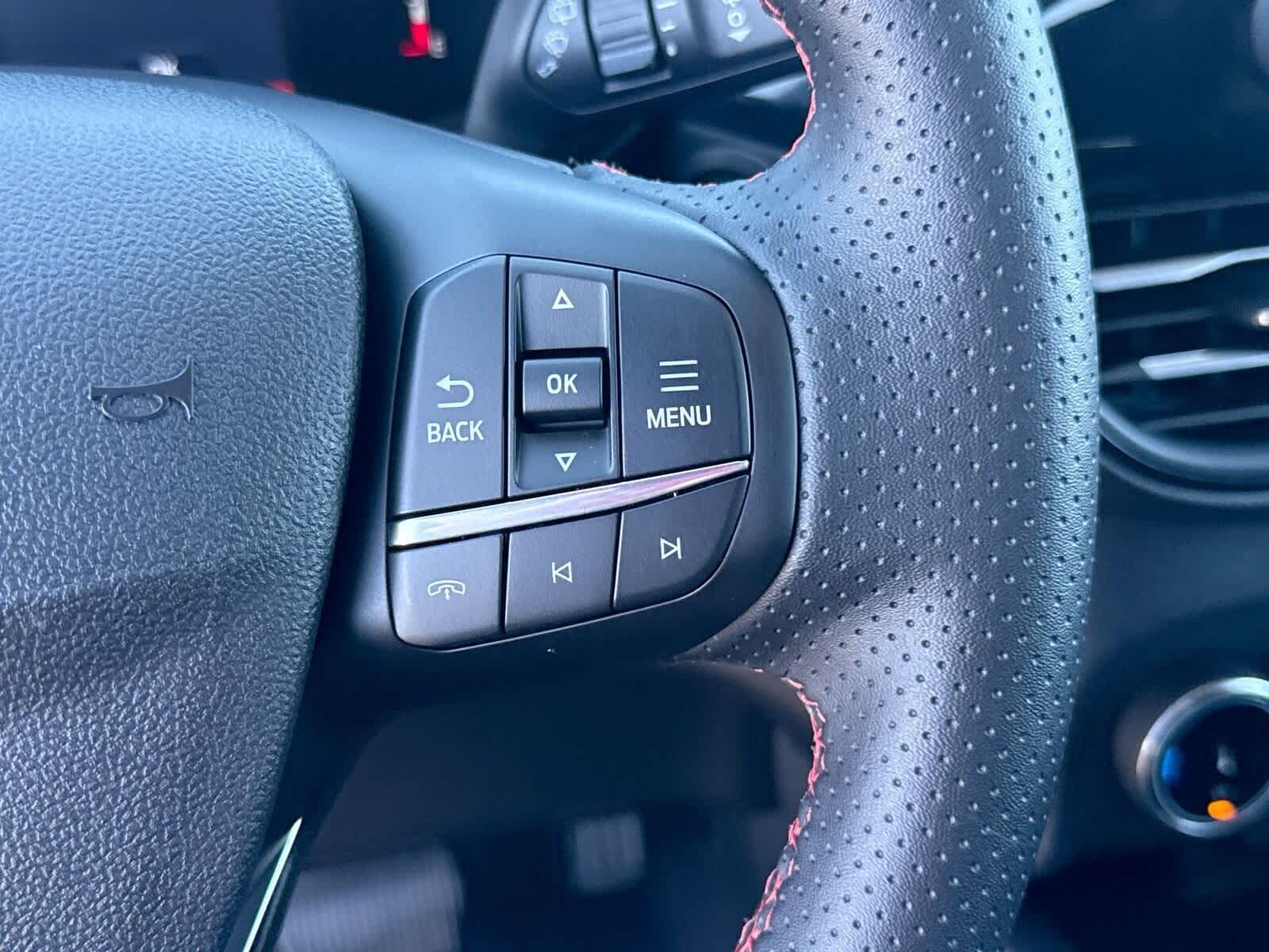 Thumbnail: 2025 Ford Escape - 28