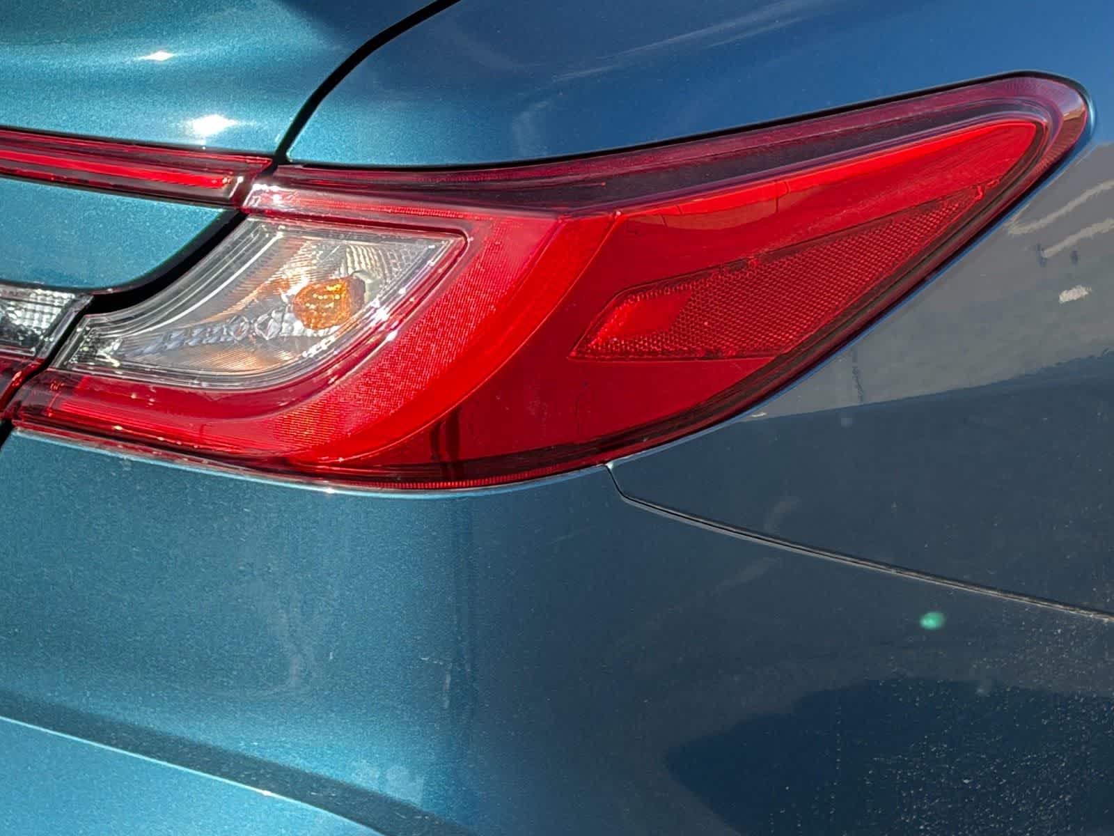 Thumbnail: 2025 Toyota Camry - 11