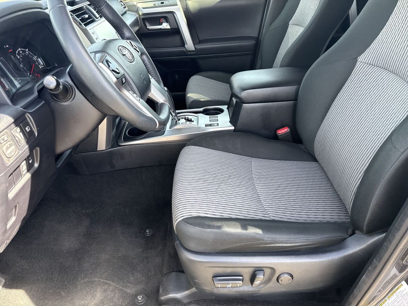 Thumbnail: 2023 Toyota 4Runner - 17