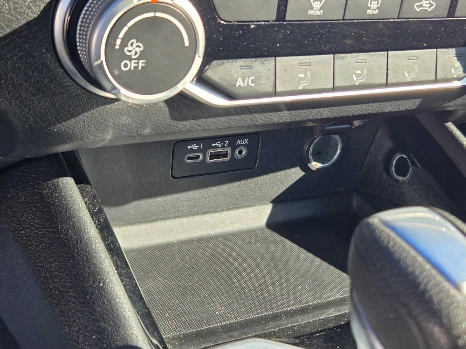 Thumbnail: 2024 Nissan Altima - 9