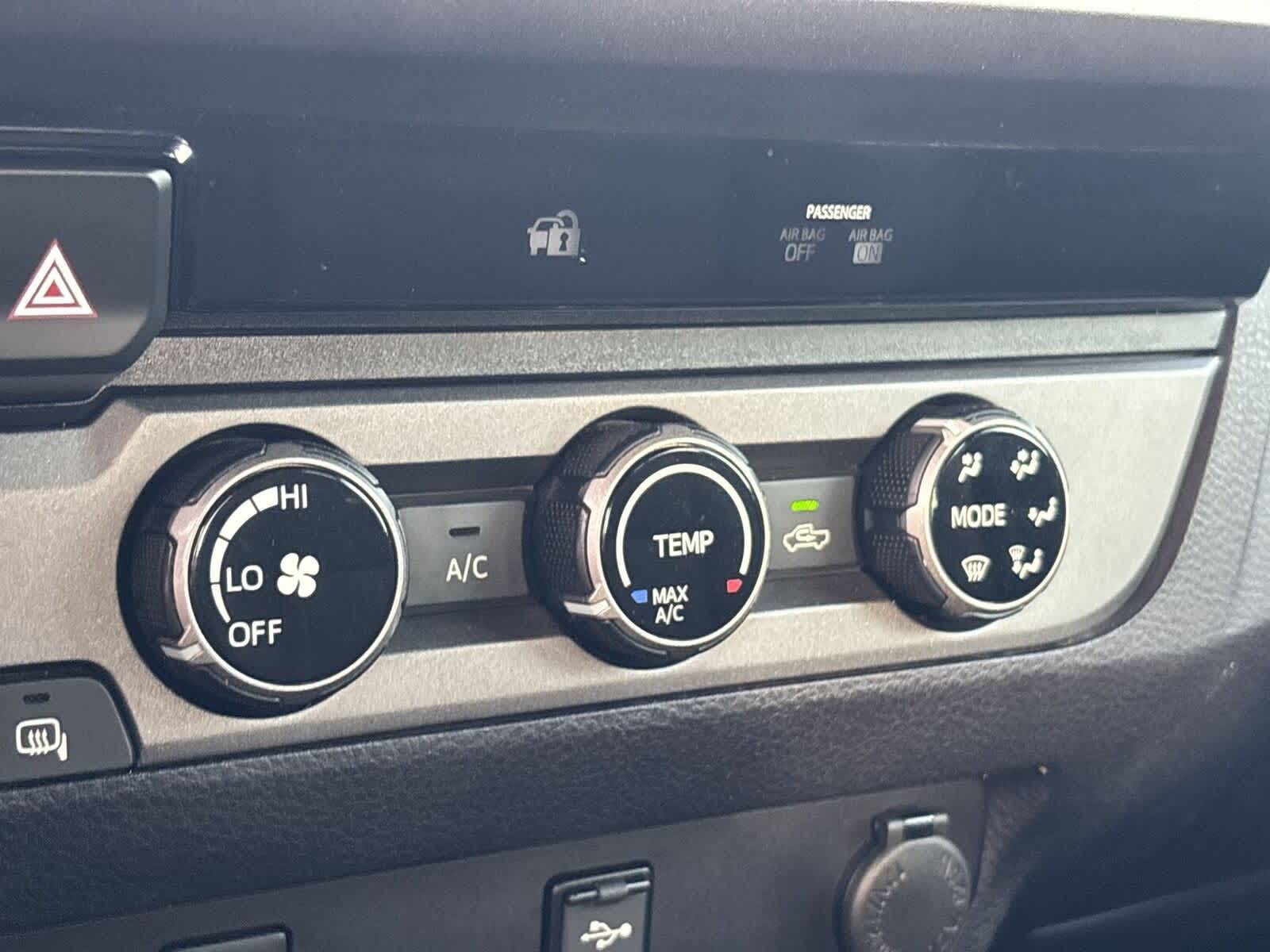 Thumbnail: 2017 Toyota Tacoma - 22