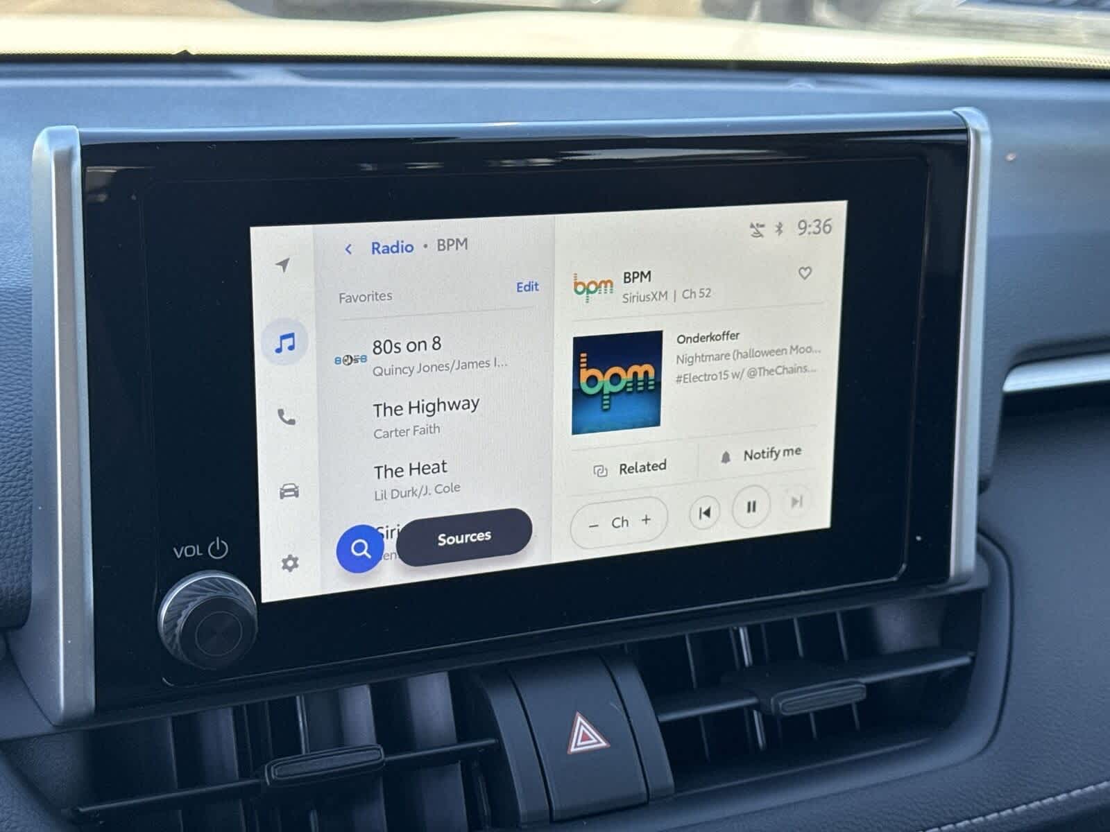 Thumbnail: 2025 Toyota RAV4 - 20