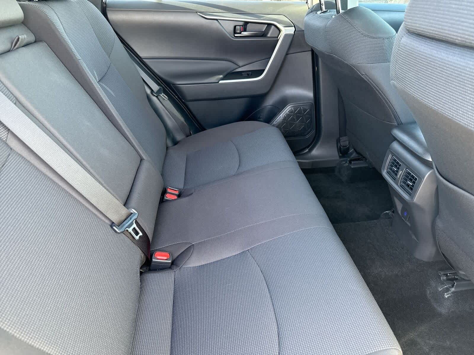 Thumbnail: 2025 Toyota RAV4 - 13