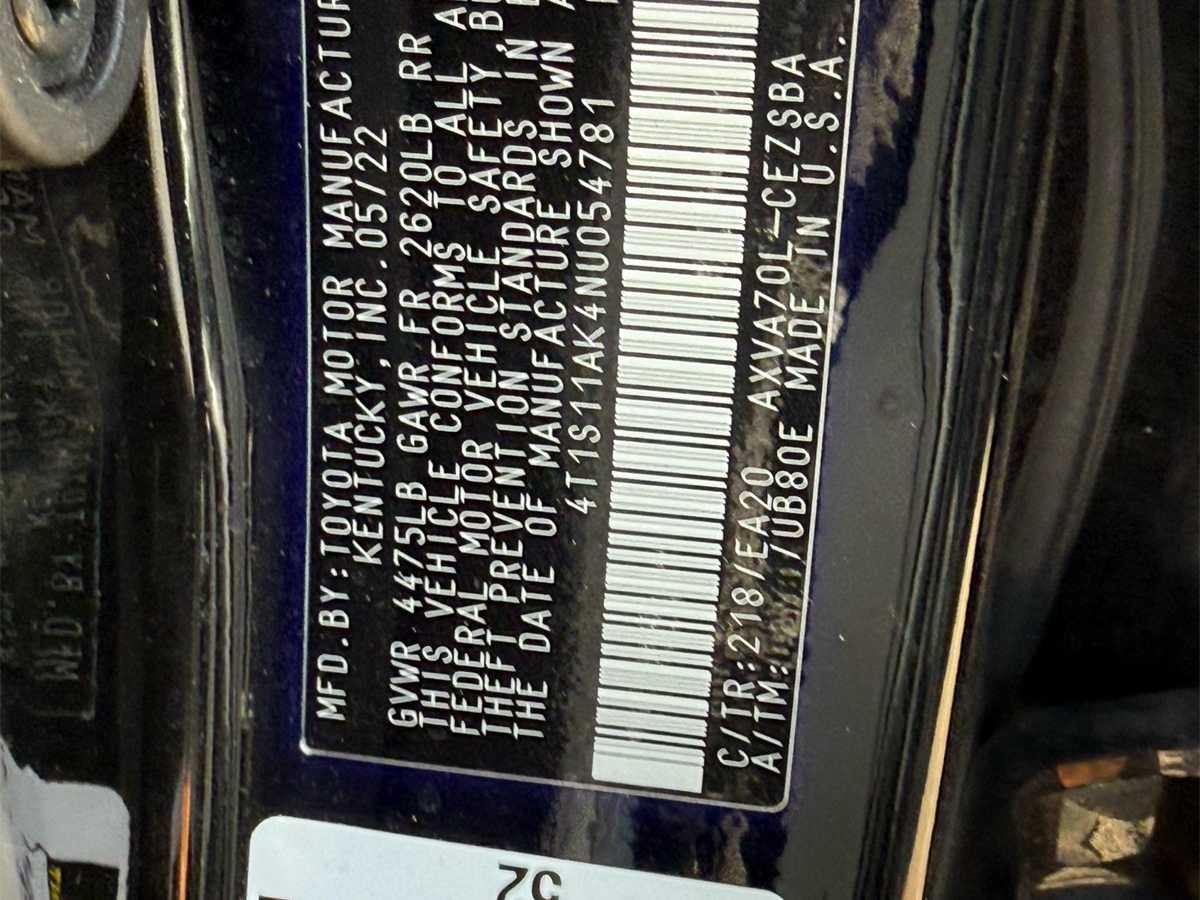 2022 Toyota Camry SE 21