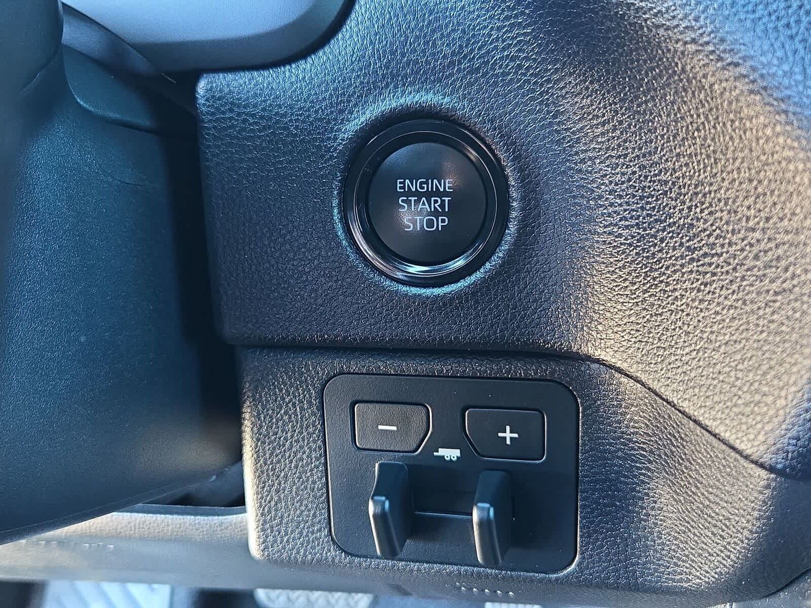 Thumbnail: 2025 Toyota Tundra - 26