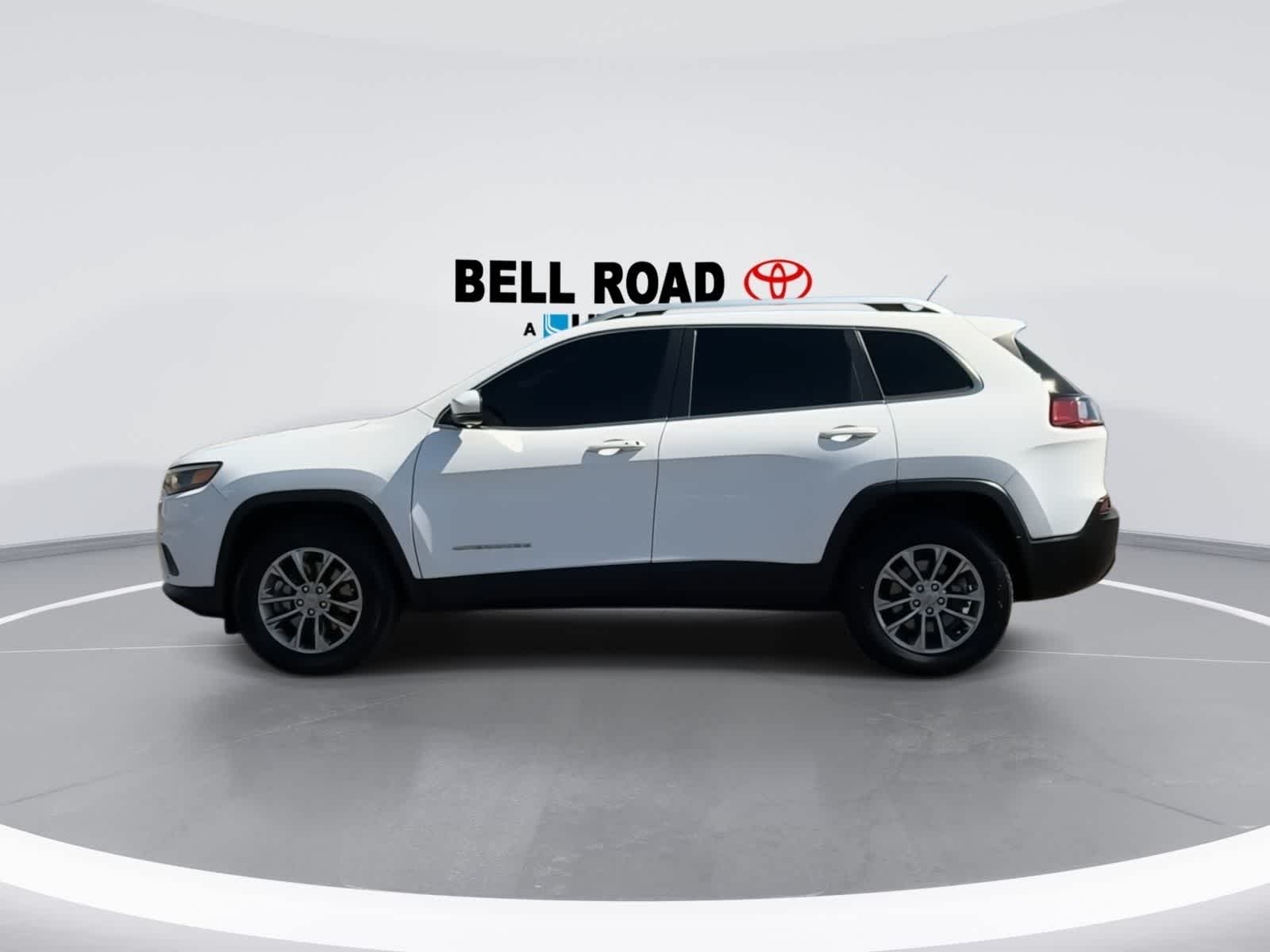 Thumbnail: 2019 Jeep Cherokee - 5
