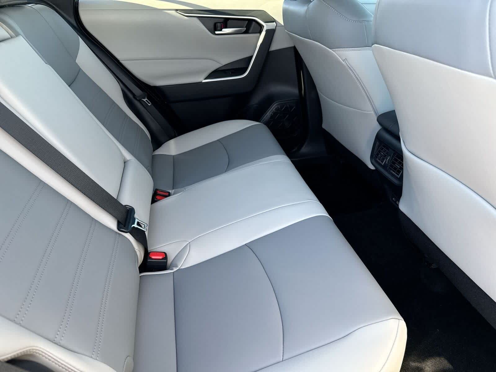 Thumbnail: 2025 Toyota RAV4 - 13