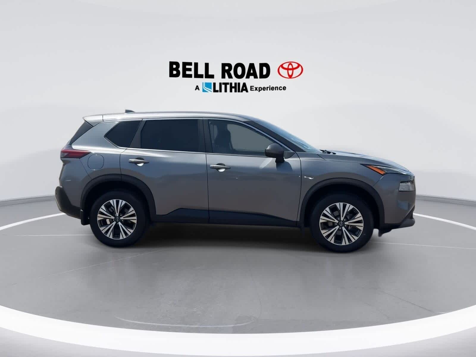 2022 Nissan Rogue SV 9
