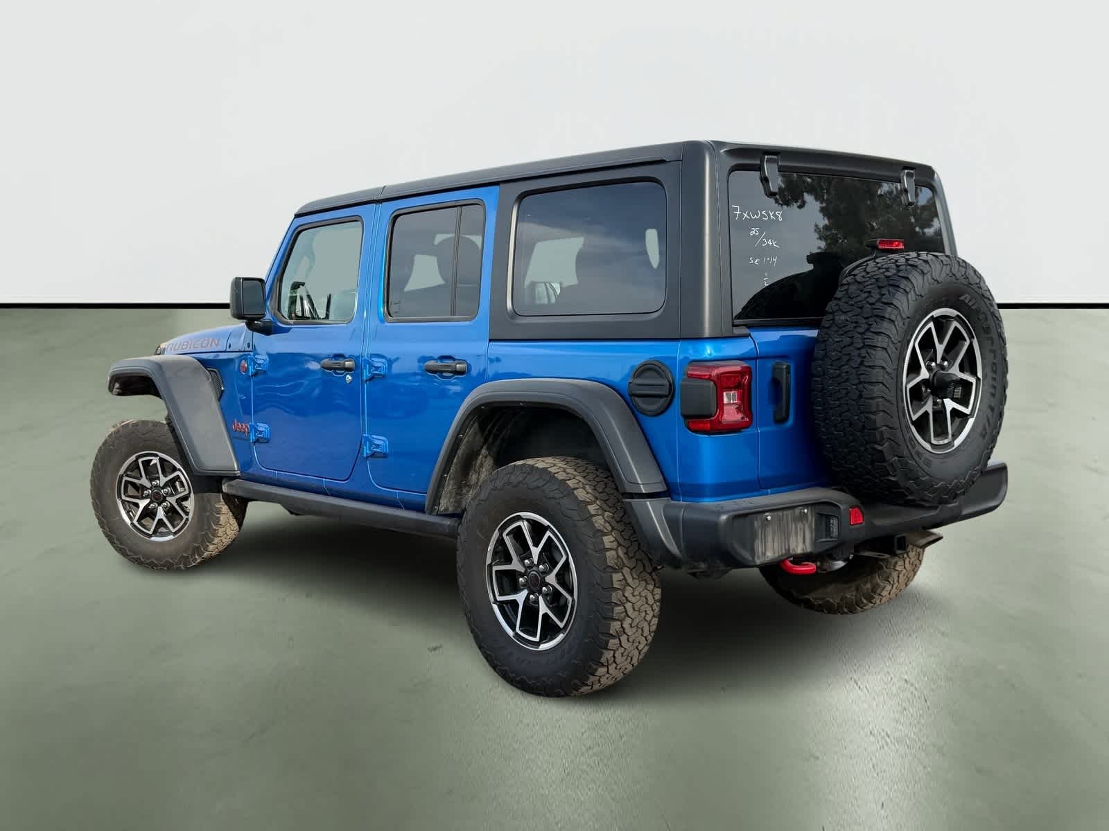 Thumbnail: 2025 Jeep Wrangler - 3