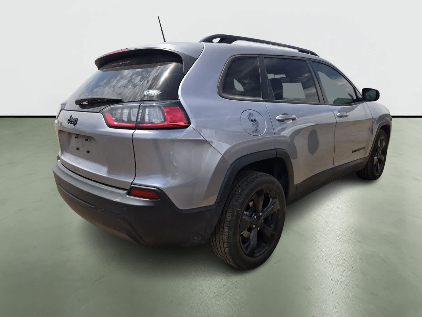 Thumbnail: 2021 Jeep Cherokee - 4