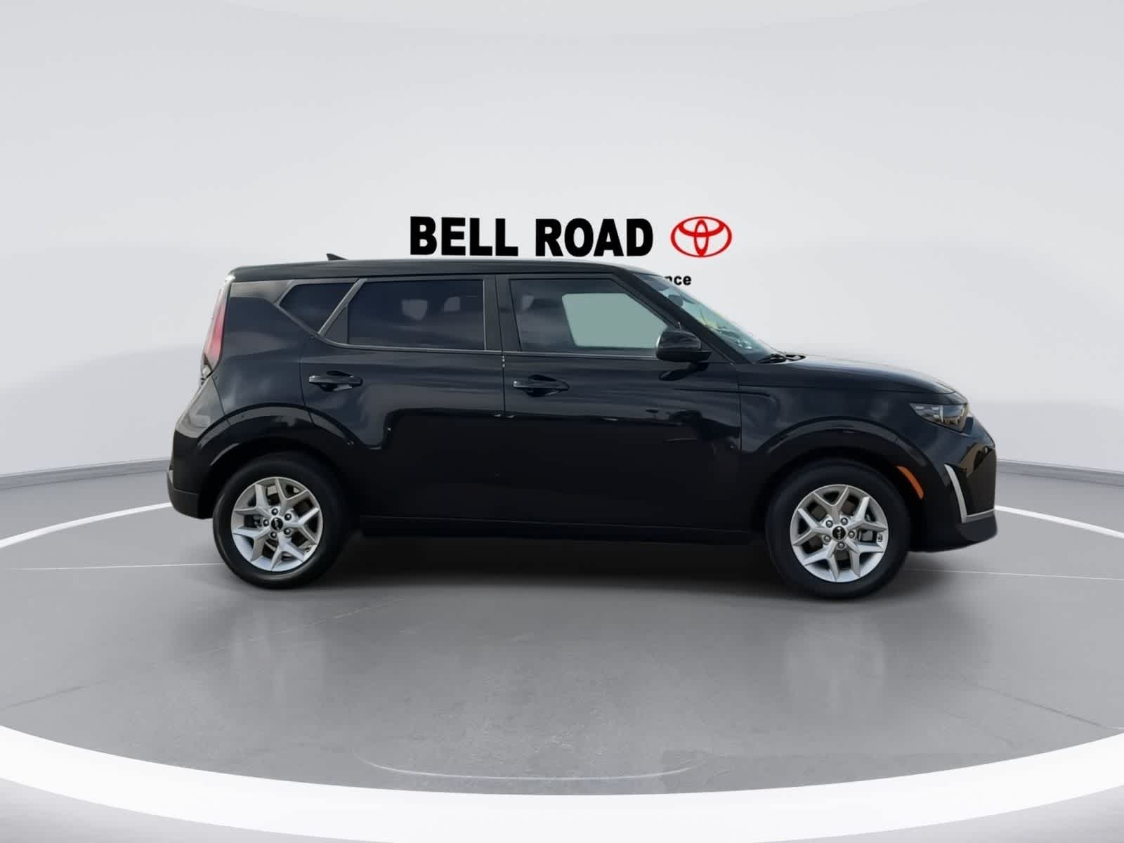 Thumbnail: 2023 Kia Soul - 9