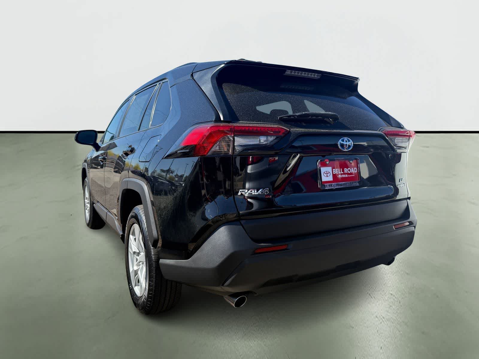 Thumbnail: 2021 Toyota RAV4 - 3