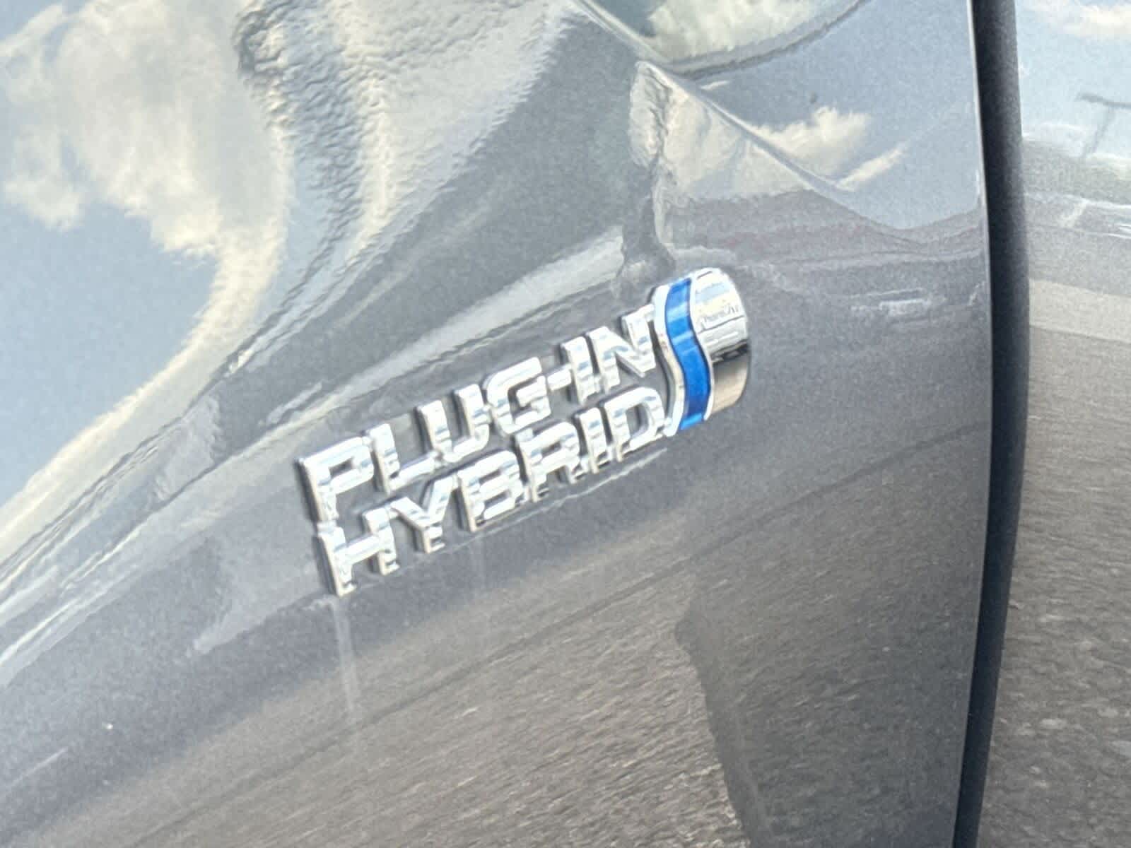 Thumbnail: 2018 Toyota Prius Prime - 32