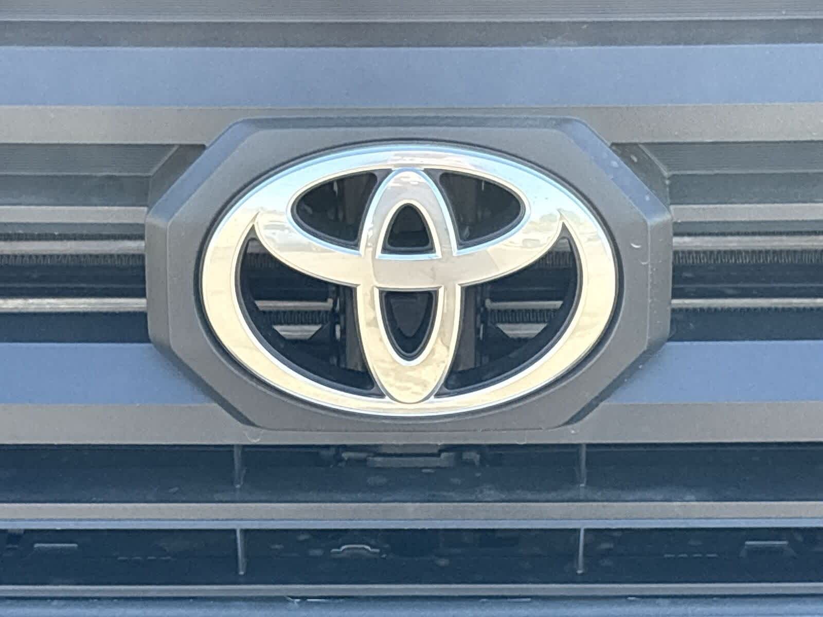 Thumbnail: 2025 Toyota Tacoma - 33