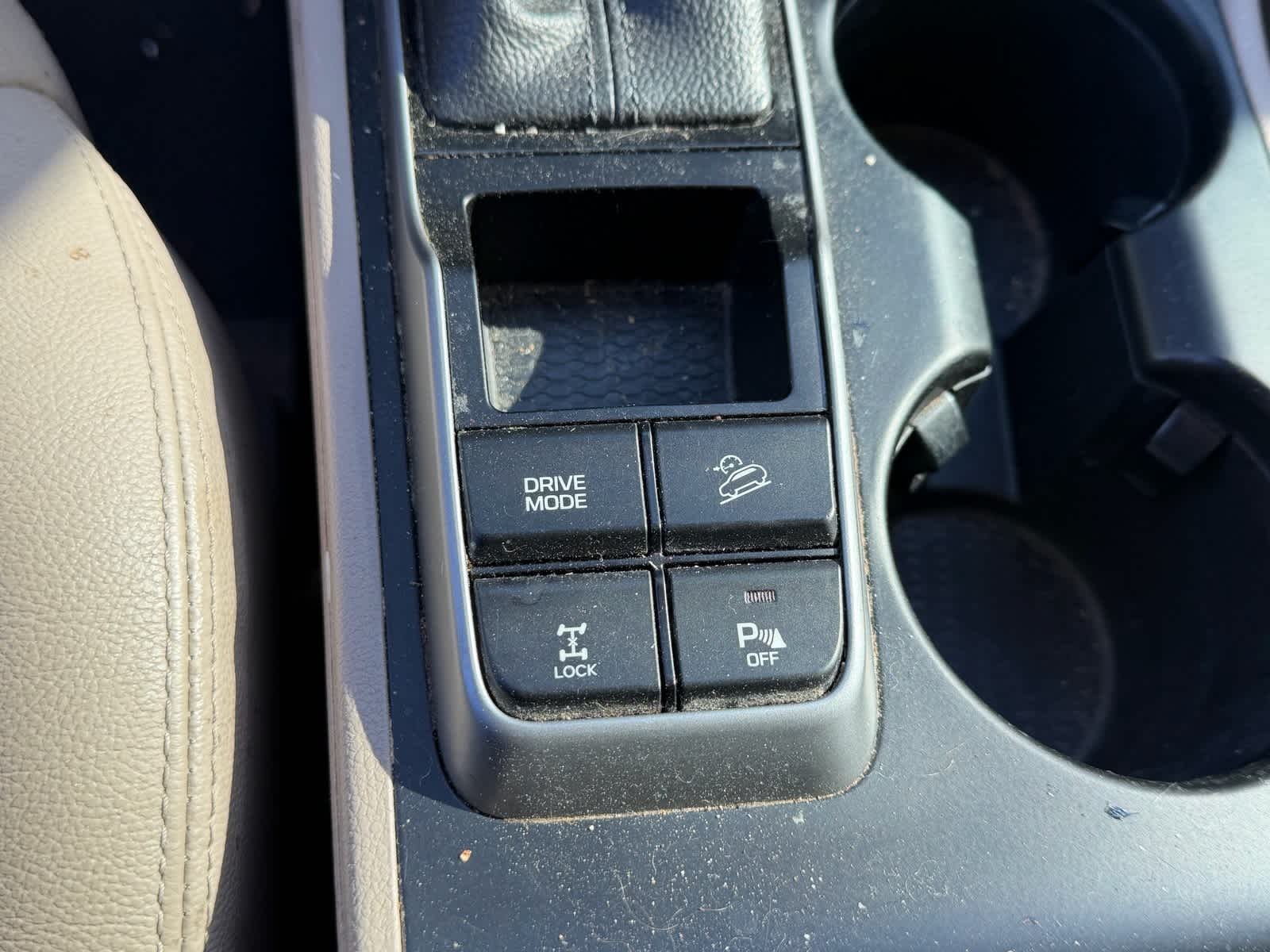 Thumbnail: 2018 Hyundai Tucson - 13