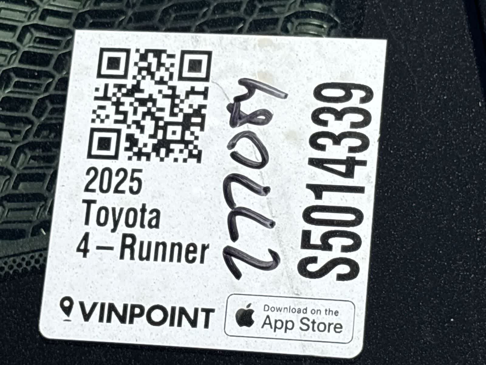 Thumbnail: 2025 Toyota 4Runner - 35