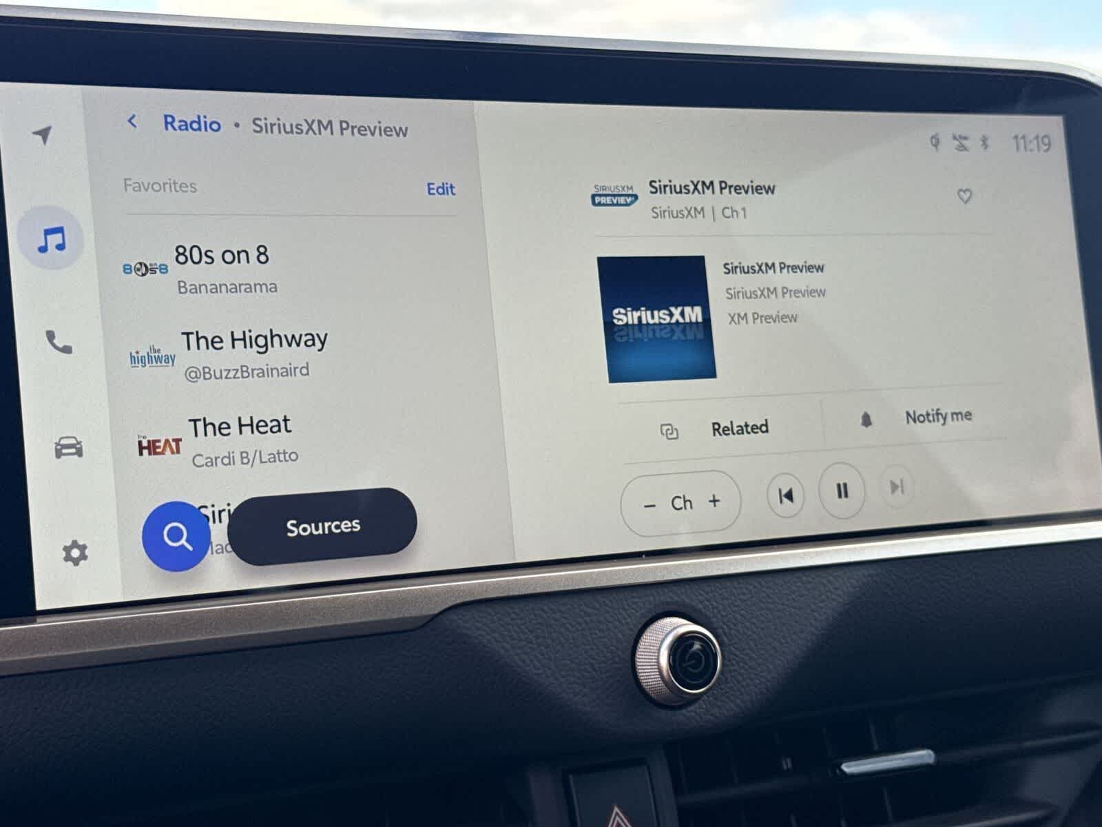 Thumbnail: 2025 Toyota Crown Signia - 21