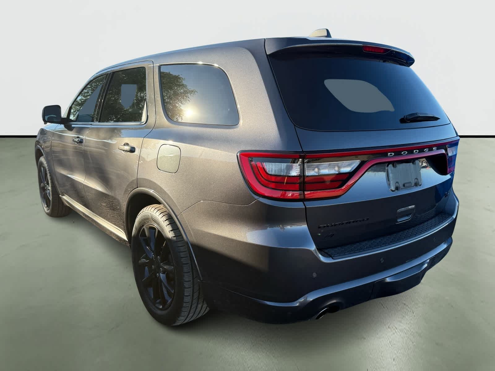 Thumbnail: 2018 Dodge Durango - 3