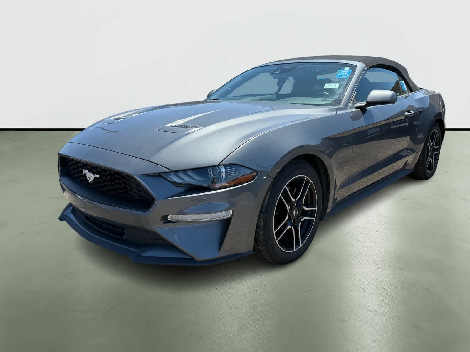 2023 Ford Mustang  2