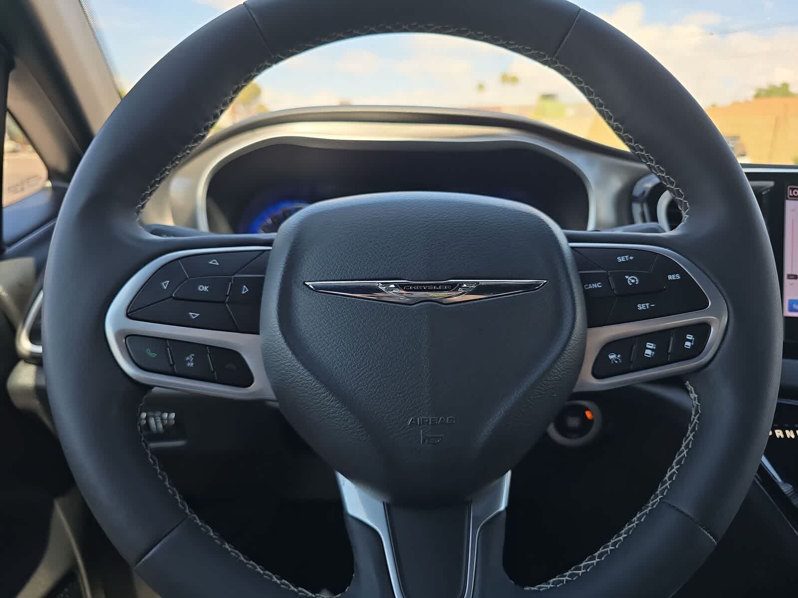 Thumbnail: 2025 Chrysler Pacifica - 27
