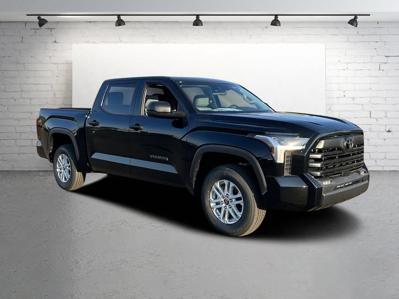 Thumbnail: 2024 Toyota Tundra - 8