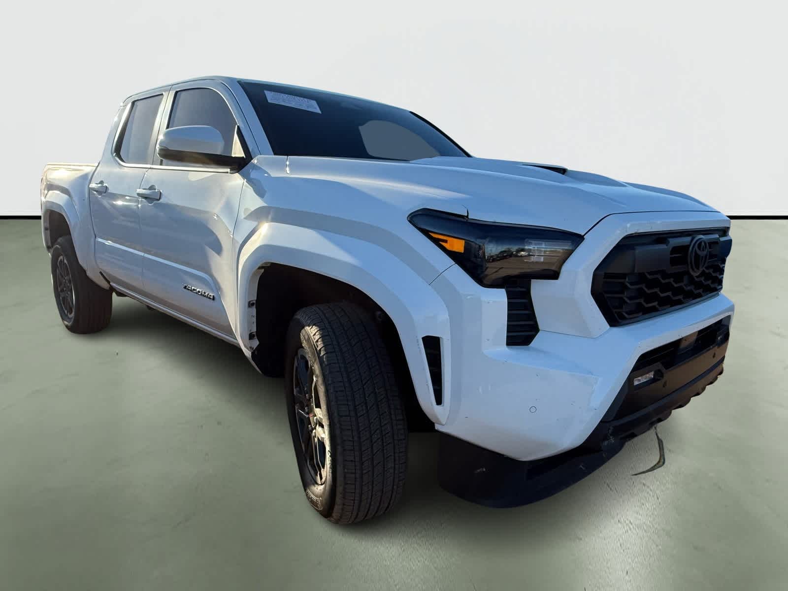 Thumbnail: 2025 Toyota Tacoma - 5