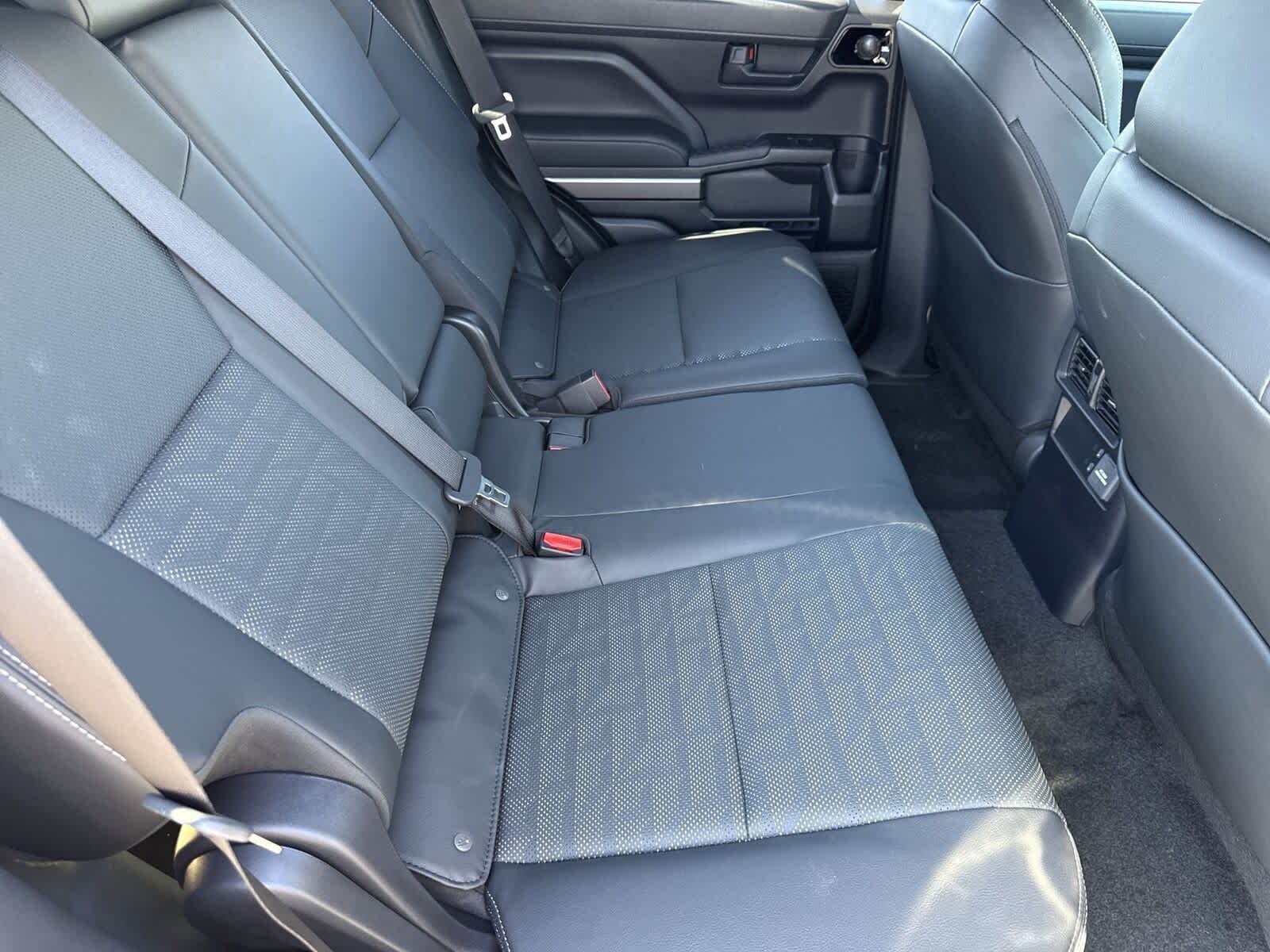 Thumbnail: 2025 Toyota 4Runner - 13