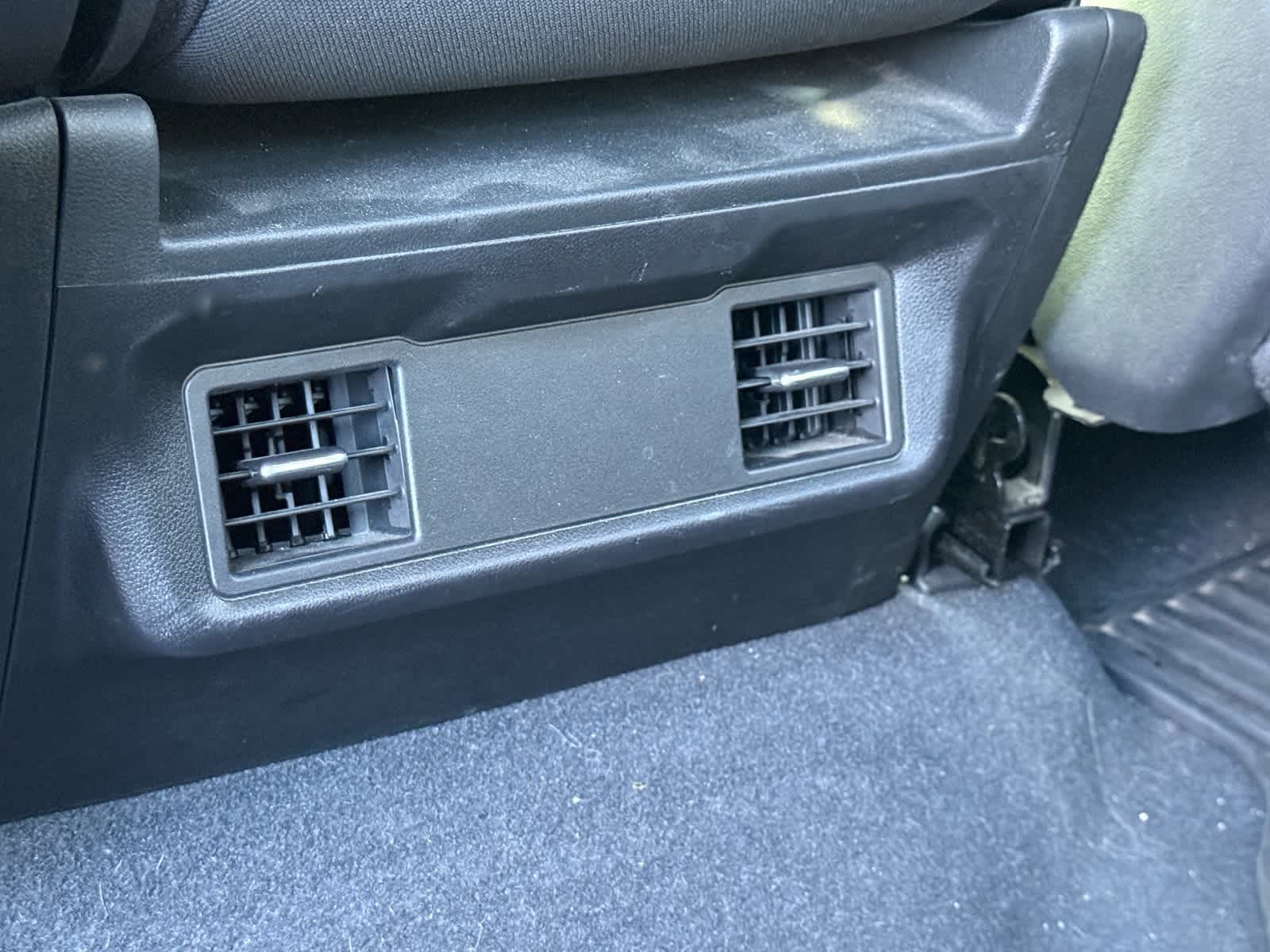 Thumbnail: 2015 Chevrolet Silverado 1500 - 16