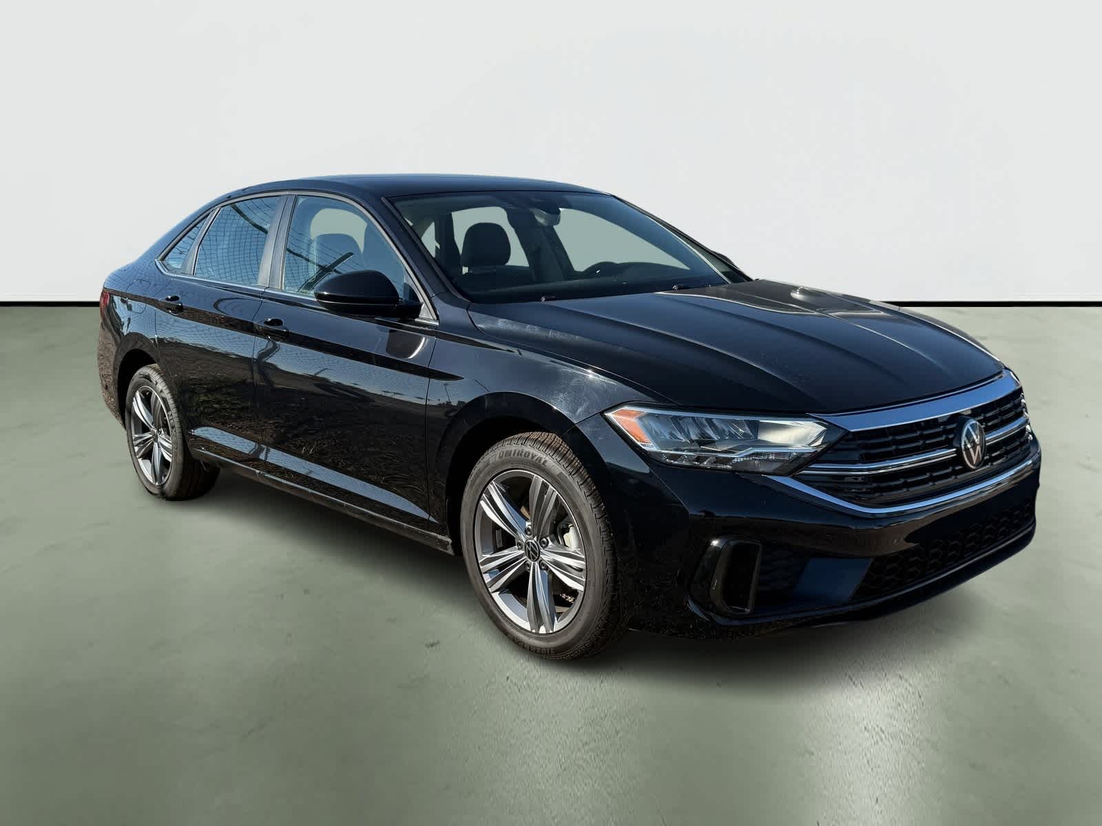 Thumbnail: 2024 Volkswagen Jetta - 5