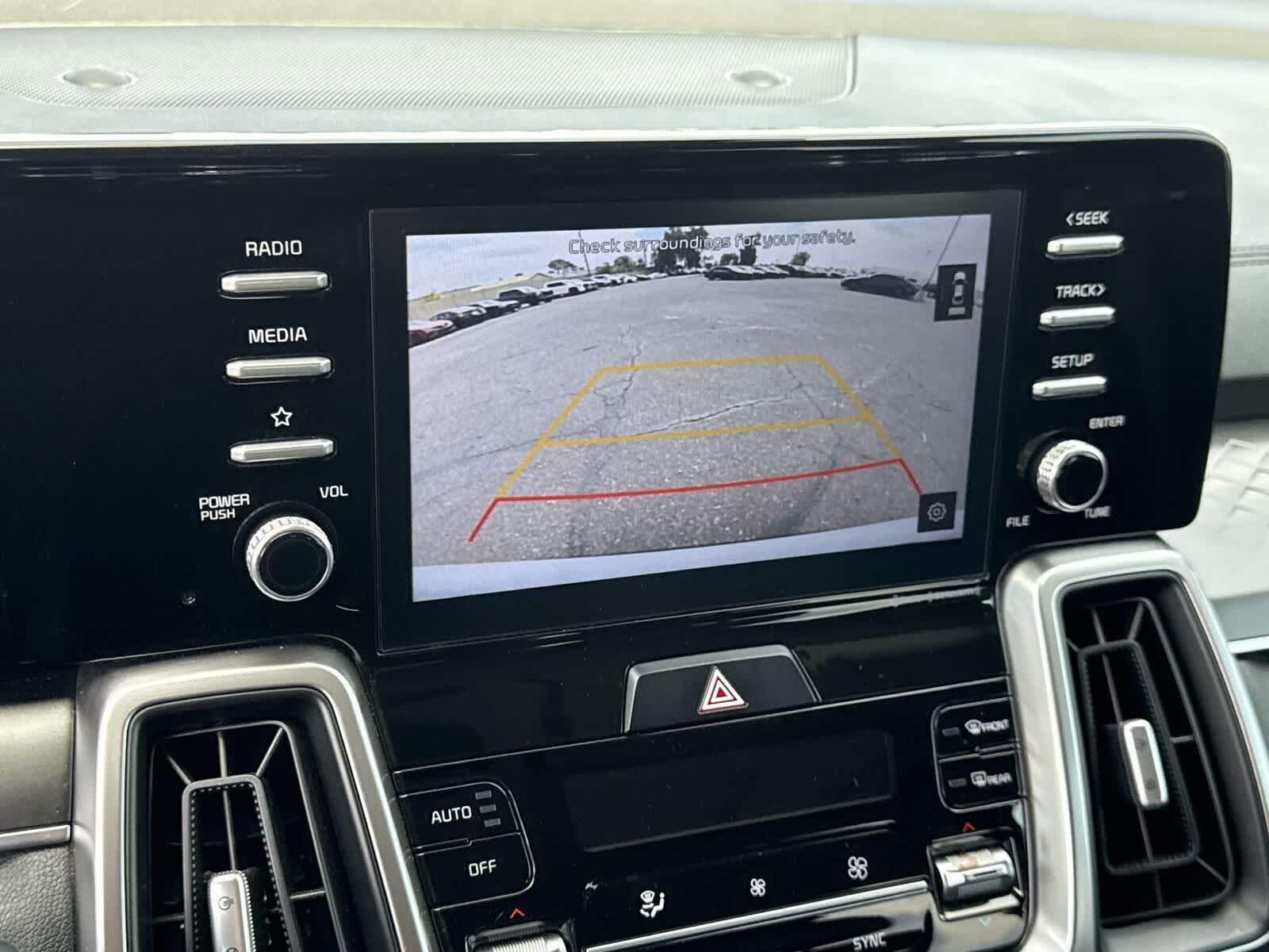 Thumbnail: 2021 Kia Sorento - 22