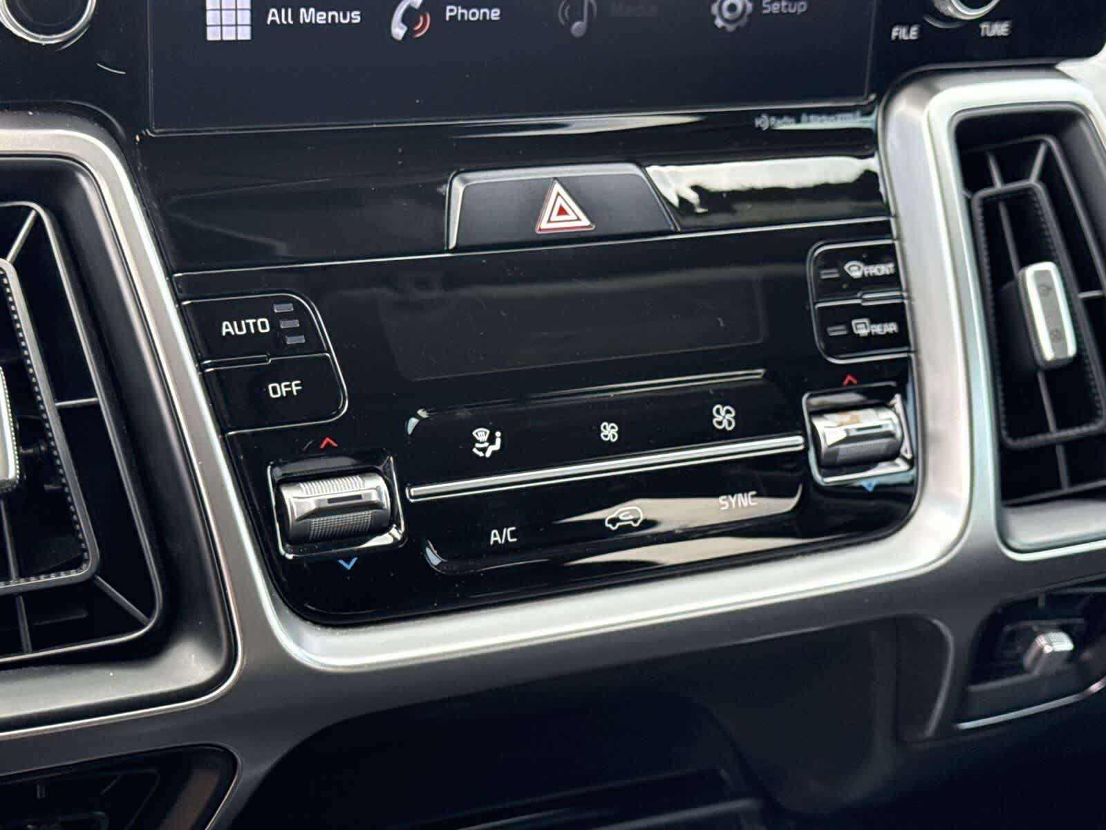 Thumbnail: 2021 Kia Sorento - 23