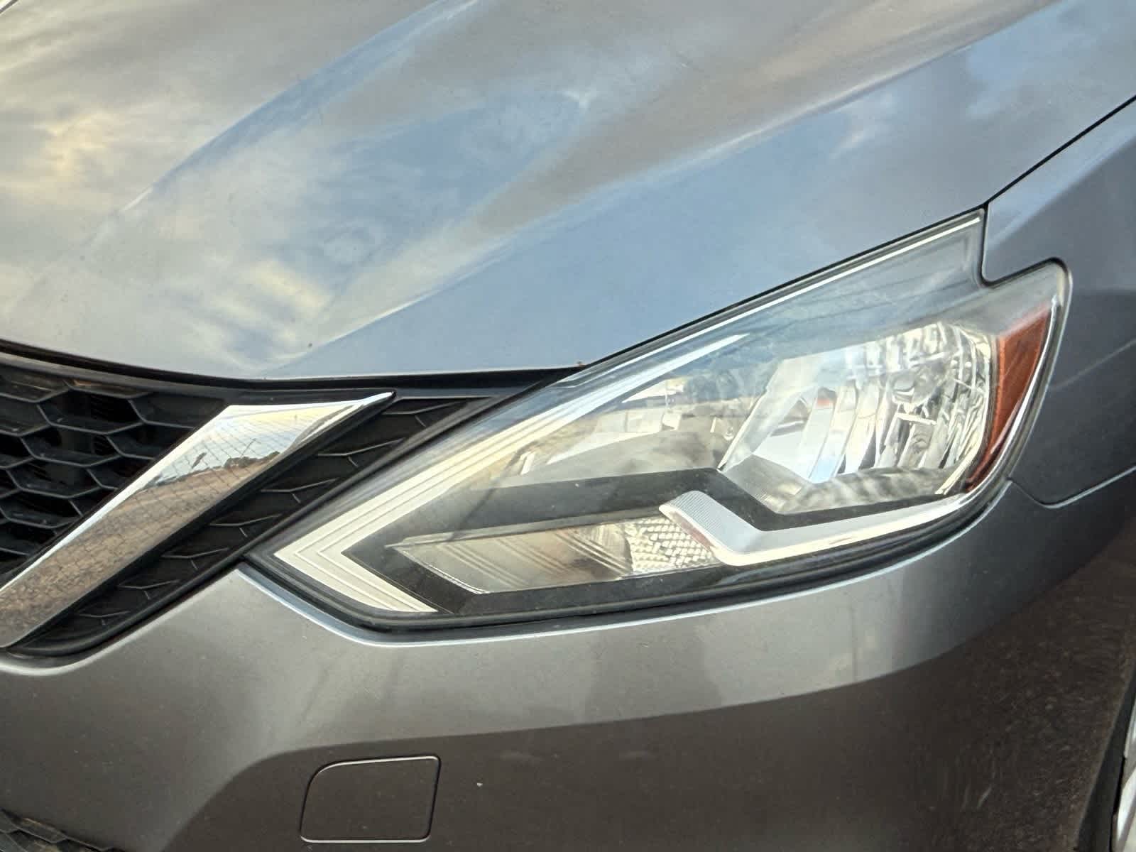 Thumbnail: 2016 Nissan Sentra - 8